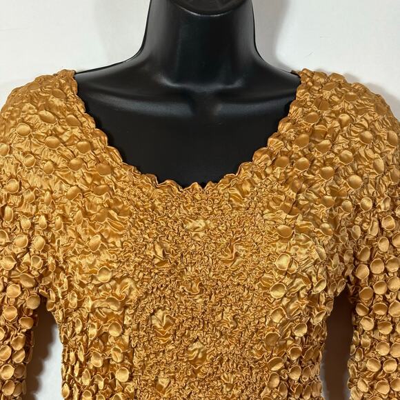 Popcorn Top Gold Tan Bubble Crinkle Super Stretchy Shirt Short Sleeve 90s Y2K - Picture 3 of 10